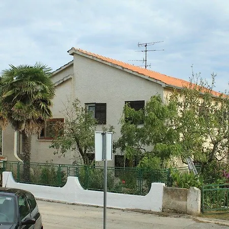 Appartement Kamenjak Premantura