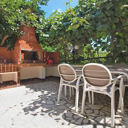 Kamenjak Apartment Premantura