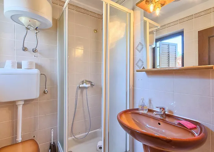 Apartment Kamenjak *